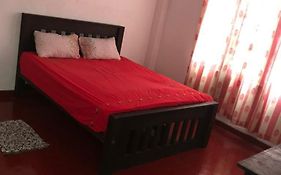 Everest Rooms